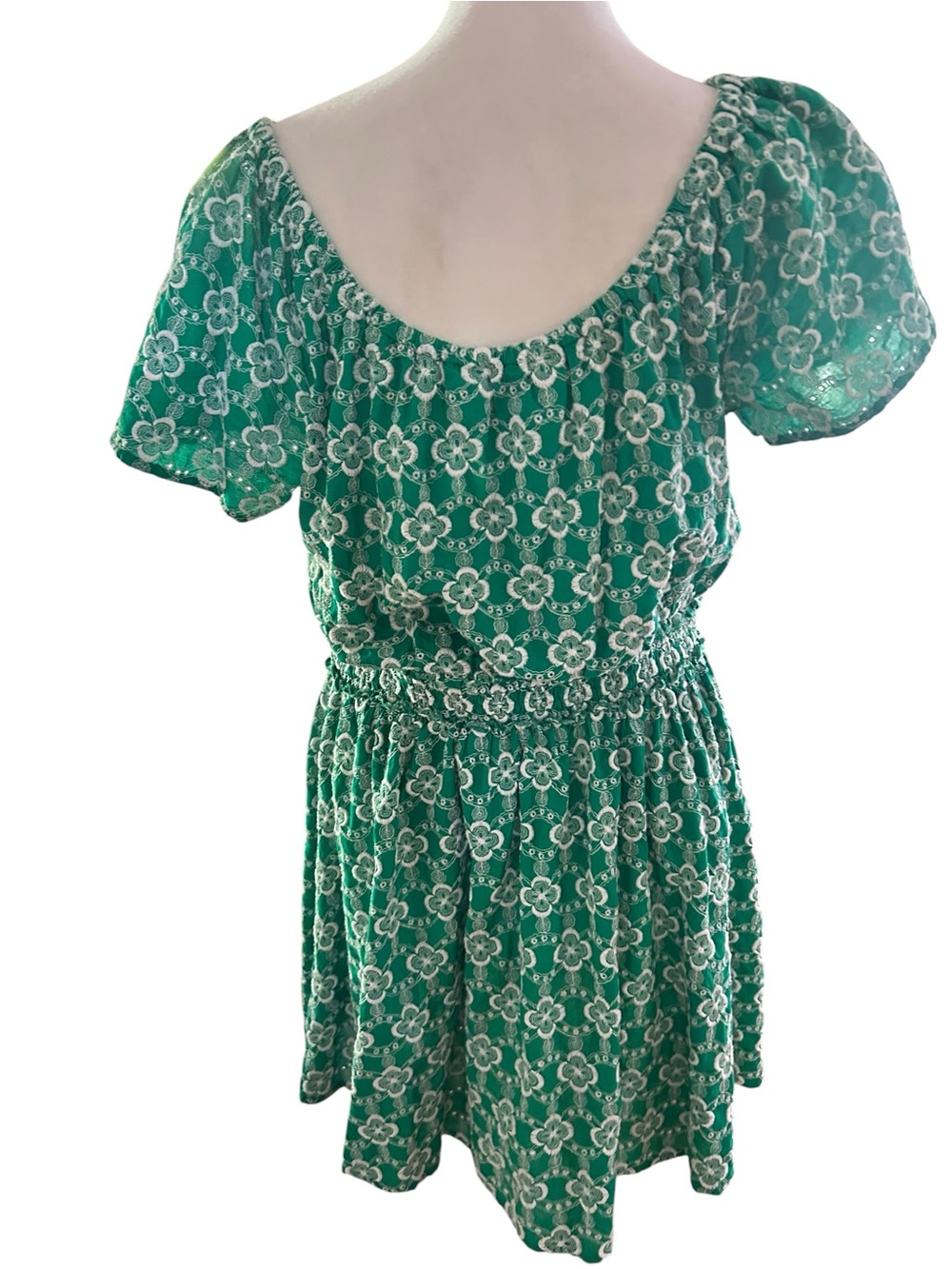 Boden Green Embroidered Eyelet Dress Smocked Waist Floral Size US 10P - Picture 4 of 6